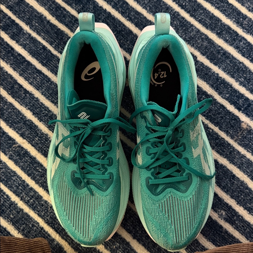 Men’s asics Superblast 2 GUC size 8.5 teal - Picture 2 of 5